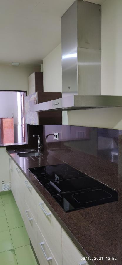 Patio privado, parking gratis y a un paso del vial Apartamento Córdoba Exterior foto